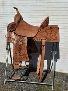 Selle Western en cuir d'Argentine de qualité supérieure |   Artisanat floral sculpté à la main |   Approvisionnement en gros |   Exportation Inde 2026 Pro - Product Image 2