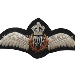 Le Pakistan a fait une forte exigence client Logo de marque coudre sur des badges de broderie de forme faits à la main - Product Image 2