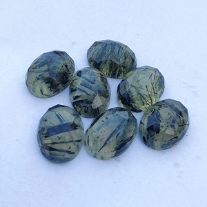 Pierres précieuses naturelles de Prehnite de qualité AAA + Rutile ovale Checker Cut dos plat vert calibré vente en gros toutes les tailles disponibles - Product Image 1
