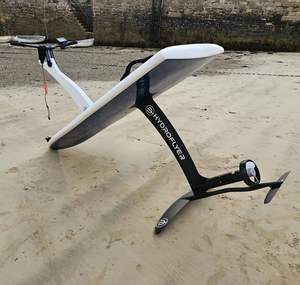 Planche de surf gonflable en fibre de carbone blanche HYDROFLYER avec aile pour hydrofoil, kitesurf et surf aquatique – Vente en gros - Product Image 4