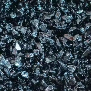 Matériau d'asphalte Cold Patch haute performance pour des réparations rapides dans les nids de poule et les dommages de surface sur les routes et les allées - Product Image 3