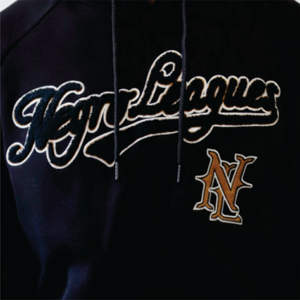 เสื้อฮู้ดแบบสวมหัวผ้ากำมะหยี่มี350ผ้าโพลีเอสเตอร์ระบบ GSM ผ้า40% ปักโลโก้ได้ตามต้องการ - Product Image 6