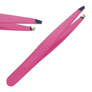 Venta al por mayor de pinzas de cejas buenas con punta puntiaguda inclinada negra profesional personalizada con etiqueta privada - Product Image 3