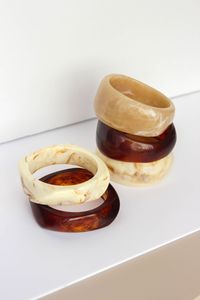 Brazaletes de Resina Impermeables de Lujo para Damas, Joyería Elegante y Moderna para Bodas, Regalos Empresariales, Colores Personalizados, Envío a Todo el Mundo - Product Image 2