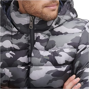 Chaqueta acolchada para hombre con diseño personalizado y cuello alto, técnica lavada de lona negra, estilo de calle frontal, invierno y otoño, OEM - Product Image 4