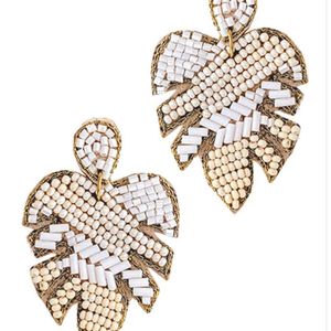 Pendientes de cuentas personalizados con detalle bordado - Product Image 6