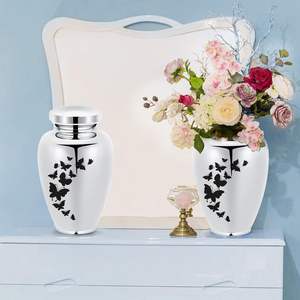 Urne papillon pour cendres humaines Urnes de crémation pour cendres pour hommes femmes Grandes urnes funéraires décoratives en argent Taille personnalisée - Product Image 6