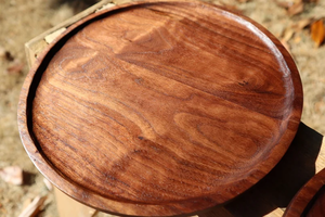 Crescent Crafts Plato de madera ecológico Elegancia duradera con encanto natural para experiencias gastronómicas con estilo por Crescent Crafts - Product Image 4