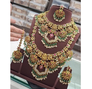 Impresionante conjunto combinado de collar y aretes chapados en oro de diseño exclusivo, tradicional, de primera calidad, para mujeres, bodas y fiestas. - Product Image 1