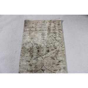 Alfombra Vintage, Alfombra Pequeña de 1.7x3.8 pies, Alfombra Persa Gris - Product Image 4