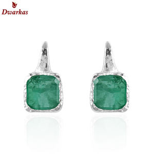 Manufacturer supply wholesale 925 sterling silver <b>emerald</b> quart doublet stone earrings handmade texture earrings <b>set</b> - Product Image 2