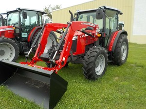 Tractor Agrícola Massey Ferguson 4707 2025 de 75HP 4WD con Cargador y Cabina - Product Image 3