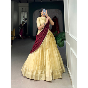 Mode Harbour's Bollywood Style Kanchipuram Zari Work Lehenga Choli Vente en gros de vêtements ethniques indiens pour les fêtes d'été et d'hiver - Product Image 1