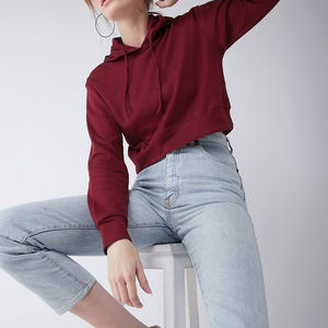 Top Trending Women Crop Top Hoodies Mangas completas Estilo único Precio razonable Ropa de gimnasio de calidad premium Sudadera con capucha recortada para mujeres - Product Image 3