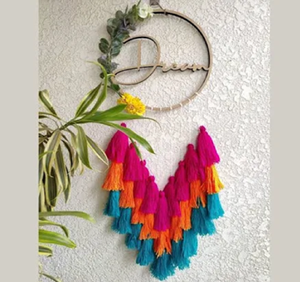 Atrapasueños de ganchillo hecho a mano con borlas y cuentas ideal para decoraciones de pared para sala de estar dormitorio disponible al por mayor - Product Image 2