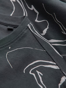 2025 Nueva Camiseta de algodón con cuello redondo para hombres de manga corta de Color sólido impreso microfibra al por mayor personalizada para hombres - Product Image 5