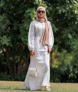 Casual Dubai Abaya en algodón transpirable estilo modesto cintura Natural para la comodidad diaria Formal noche Abaya tela de satén - Product Image 2