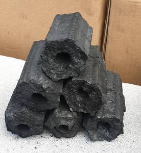 Embalaje personalizado de Vietnam, briquetas de aserrín sin humo, carbón de barbacoa, carbón de aserrín al por mayor - Product Image 1