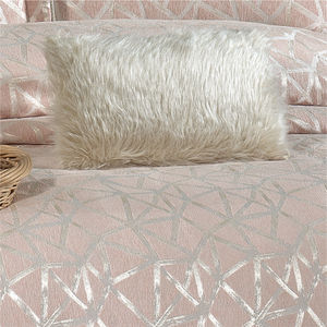 Ensemble de couvre-lit Guzide ELIZ 4 pièces en chenille 100% rayée, teinte en fil, classique, lavable, anti-acariens, taille King, pour usage domestique, fabriqué en Turquie - Product Image 4