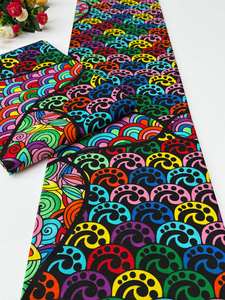 Tissu de coton africain multicolore imprimé à la cire et Ankara Style Togo 100 pour cent parfait pour les projets de courtepointe et d'artisanat. - Product Image 4