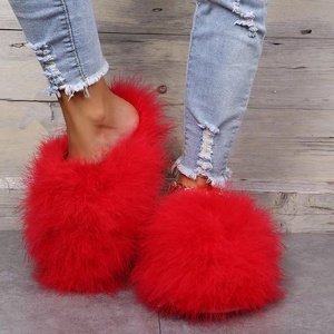 <span class=keywords><strong>Chaussons</strong></span> doux et moelleux pour femmes en fourrure de Mongolie de haute qualité, dernière mode 2026 - Product Image 6