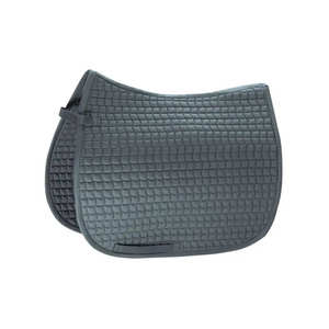 Tapis de selle d'équitation et instruments vétérinaires pour passionnés d'équitation et professionnels - Product Image 1