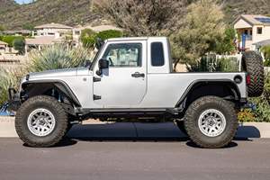 JEEP WRANGLER UNLIMITED SAHARA 4X4 JK-8 CONVERSION 2012 D'OCCASION (LHD/RHD) - Product Image 5