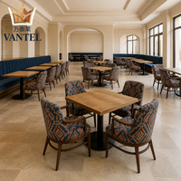 Ensemble de mobilier de restaurant d'hôtel de style bohème personnalisé, table à manger bleue, banquette, chaises rembourrées, projet hôtelier