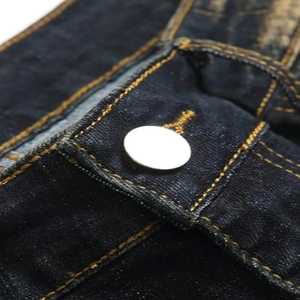 กางเกงขาสั้นผ้าเดนิมผ้าฝ้ายฟอกสีเข้มสำหรับผู้ชายแฟชั่นวินเทจสำหรับฤดูร้อน - Product Image 5