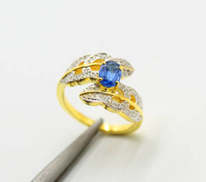 แหวนเงินแท้ 925 ชุบทอง ประดับด้วยไคยาไนต์สีน้ำเงินธรรมชาติ ดีไซน์เรียบง่าย เหมาะสำหรับเป็นของขวัญวันครบรอบ - Product Image 4