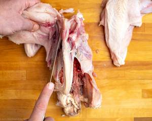 Carcasse de dos de poulet congelée de qualité supérieure | Vente en gros de coupes de volaille congelées pour bouchers et distributeurs | Approvisionnement direct d'usine - Product Image 5
