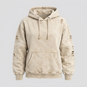 Sweat à capuche oversize tendance pour femme avec accents usés, lavage vintage, texture douce et coupe décontractée pour un look quotidien décontracté - Product Image 4