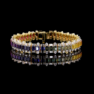 Bracelet en or 14K avec diamants arc-en-ciel taille émeraude, luxe pour femme - Product Image 1