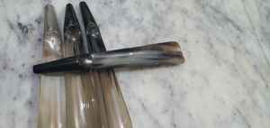 Chausse-pied en corne de buffle naturelle, durable, moderne, artisanal, pour la décoration de la maison - Product Image 4