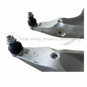 Pour MASERATI LEVANTE 2017- Bras de suspension supérieur avant gauche et droit de haute qualité OEM 670031994 670031995 pour MASERATI LEVANTE - Product Image 4