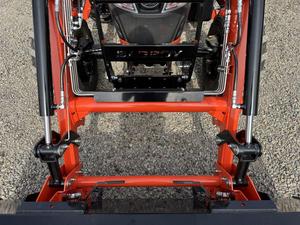 Meilleur tracteur sur chenilles Bad Boy Tractors Série 5045CH 2025, équipé d'un moteur, d'une pompe à engrenages, d'une boîte de vitesses et de composants essentiels - Product Image 2