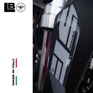 Adesivo Protettivo 3D in Gel per Serbatoio Moto Suzuki V-Strom 800SE - Product Image 2