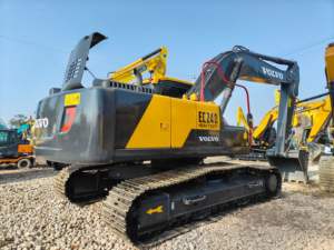 Excavateur Volvo EC240 d'occasion Machines de construction puissantes Bonne performance Noyau à bas prix avec roulement moteur - Product Image 3