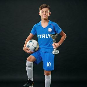 ชุดเสื้อฟุตบอลเด็กสำหรับเด็กชายและเด็กหญิง- ระบายอากาศได้ดีและแห้งเร็ว - ของขวัญสำหรับการฝึกซ้อมฟุตบอลเยาวชน - Product Image 5