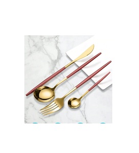 Couverts de luxe en métal massif fabriqués à la main en acier inoxydable de qualité supérieure pour une cuisine raffinée et une utilisation sur la table - Product Image 1