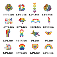 Écussons brodés personnalisés pas chers en tissu chenille écologique à coudre, motifs Arc-en-ciel, Alphabet, Cœur, Fleur, pour hommes, vente en gros