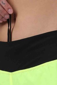 Shorts de course pour femmes jaune fluo taille haute avec poches, séchage rapide, shorts de sport, taille élastique, tissu tricoté - Product Image 6