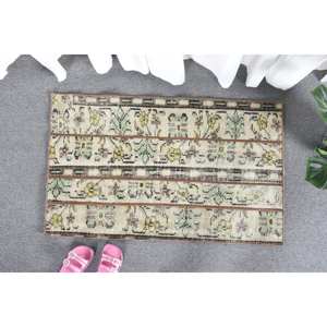 Tapis Vintage en Laine Turque Beige Vert 2 X 3.2ft Fait à la Main Grande Surface Rectangle Patchwork Design pour Couloir Style Classique Latex - Product Image 1