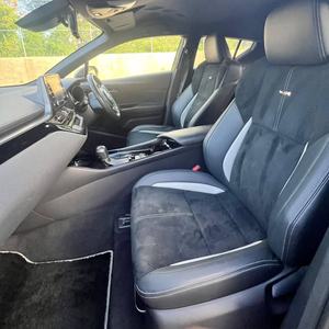 Toyota CH-R GR 2020 Usado, Seminuevo - Product Image 2