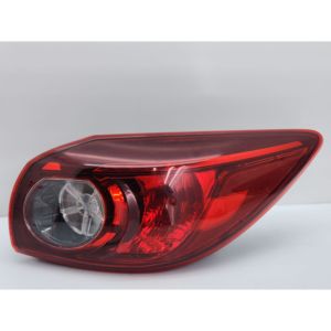 FEU STOP ARRIÈRE DROIT MAZDA 3 Série B45C51150 (13>) - Product Image 1