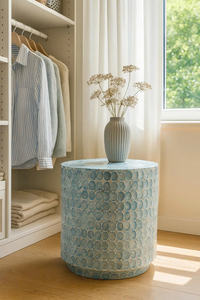 Mesa Auxiliar Atemporal de Nácar, Mesa de Centro de Madreperla, Diseño Único de Mosaico de Conchas, Taburete Contemporáneo para el Hogar, Venta Directa de Fábrica - Product Image 2