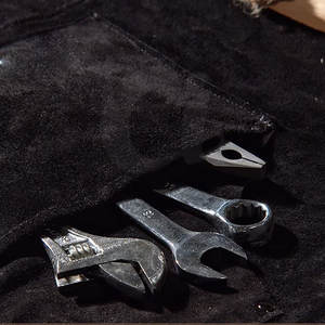 Custom Design Heavy Duty Welding <b>Aprons</b> Durable <b>Leather</b> Material Comfortable and Water-Proof Washable <b>Leather</b> Welding <b>Aprons</b> - Product Image 5