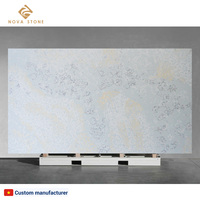Table à manger en pierre de projet haut de gamme, aspect onyx, luxe, dalle bleue, motif floral, résistant à la corrosion, plateau en quartz haute densité