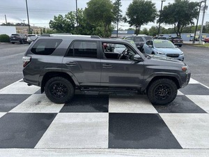 OFERTA DE VENTA AL POR MAYOR PARA COCHE 4Runner 2022 (USADO) - Product Image 1