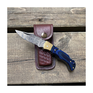 Couteau de poche pliant en acier damas fait à la main avec manche en corne couteau de camping en bois personnalisé Unique cadeau personnalisé - Product Image 6